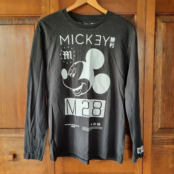 Disney × Neff Mickey Mouse M28 black long sleeve graphic t-shirt Size Medium - Picture 1 of 10